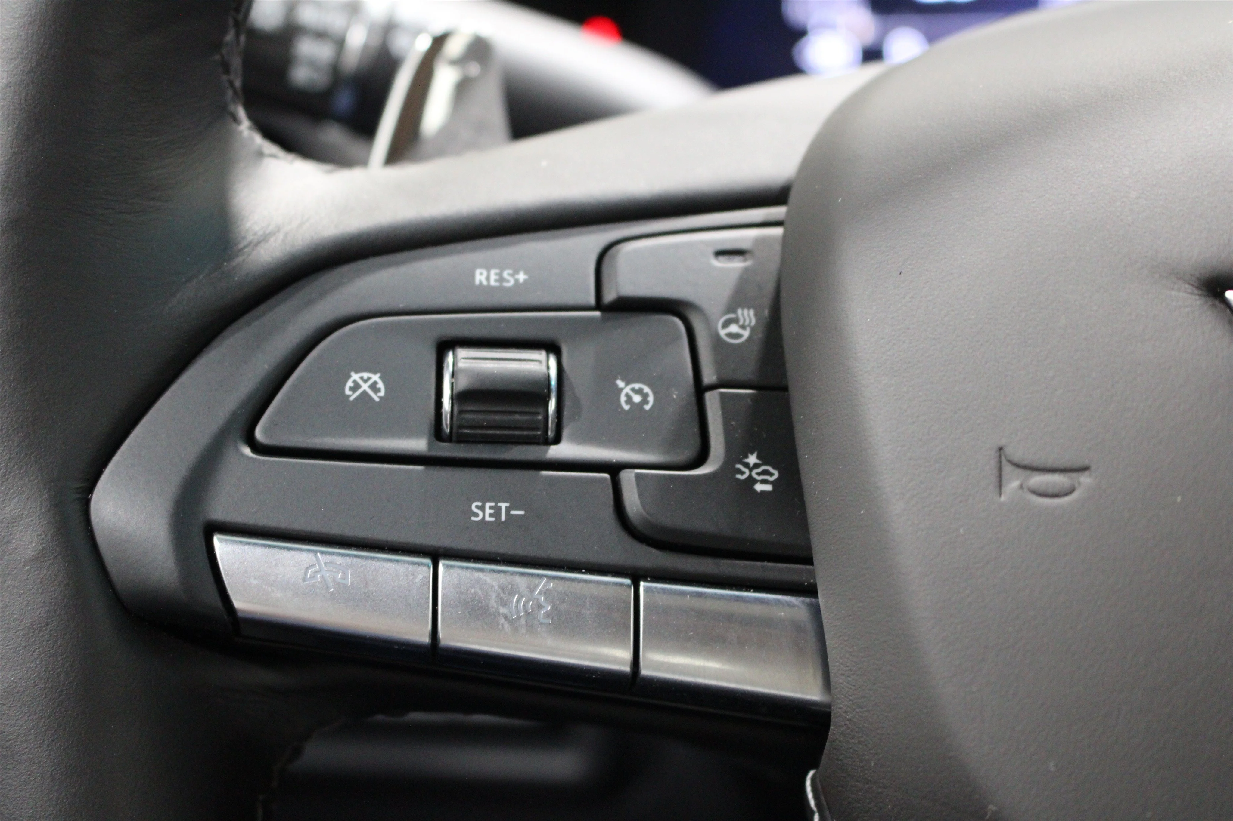 2025 Cadillac CT4 V-Series - Photo 12