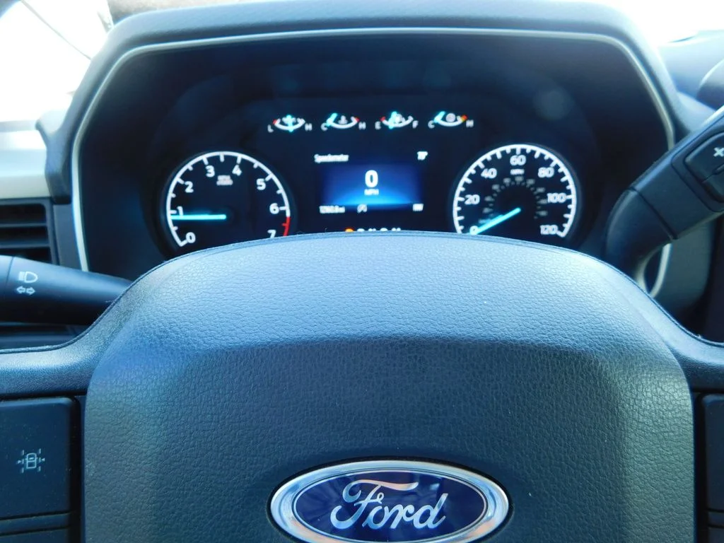 Used 2022 White Ford XL image 30