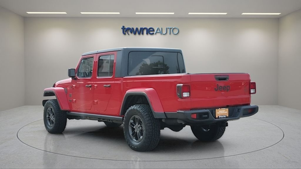Used 2021 Red Jeep Willys image 3