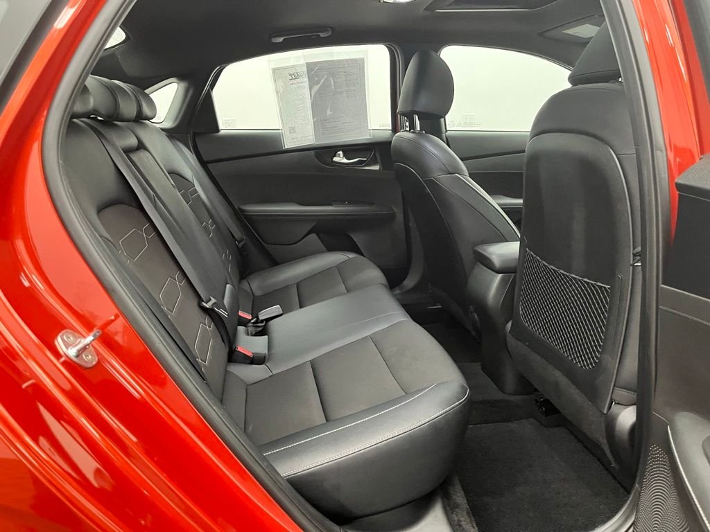 2023 Kia Forte GT-Line - Photo 35