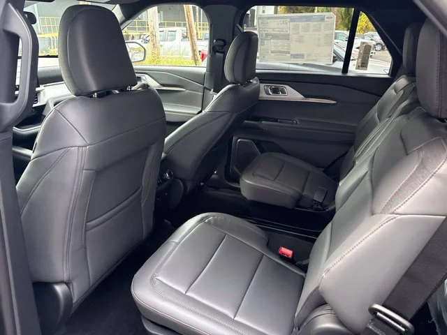 New 2027 Carbonized Gray Metallic Ford Active image 5