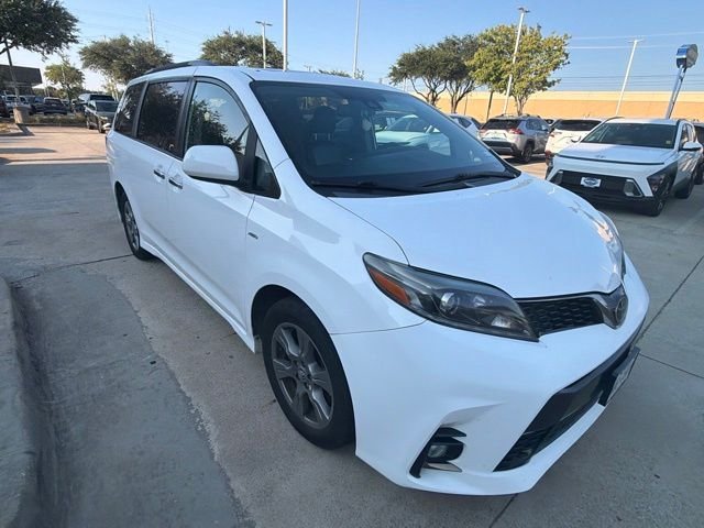 Used 2019 White Toyota SE image 4