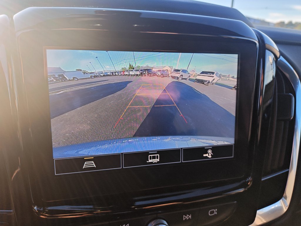 Used 2023 Gray Chevrolet LT image 23