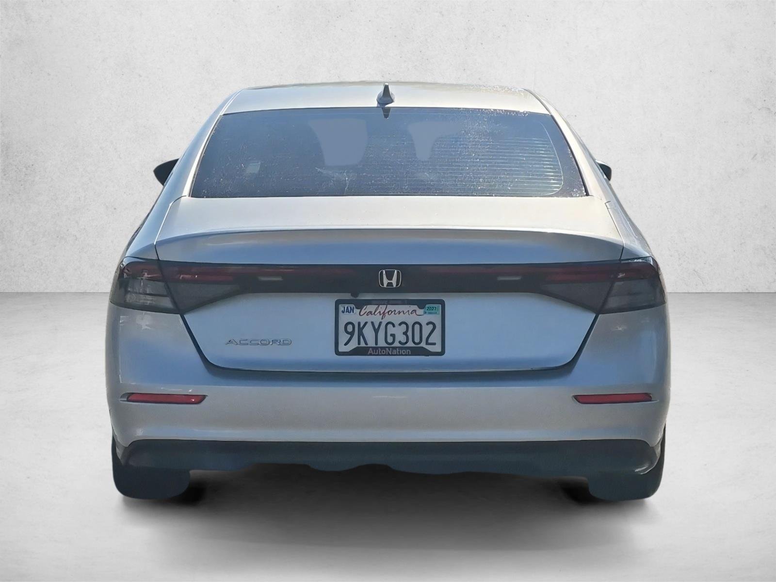 Used 2024 Solar Silver Metallic Honda LX image 6