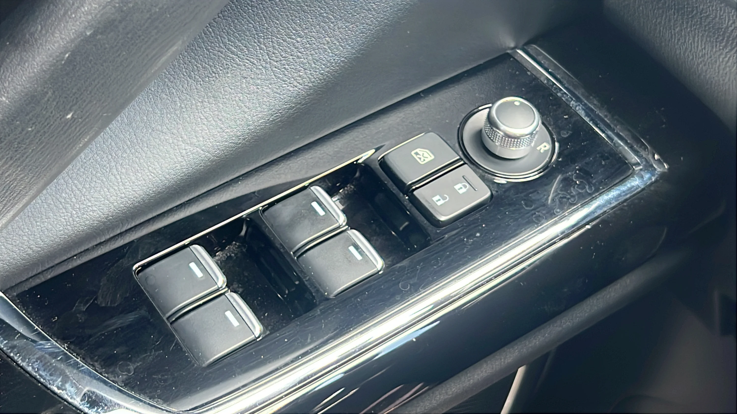 Used 2022 Jet Black Mica Mazda Touring Plus image 20