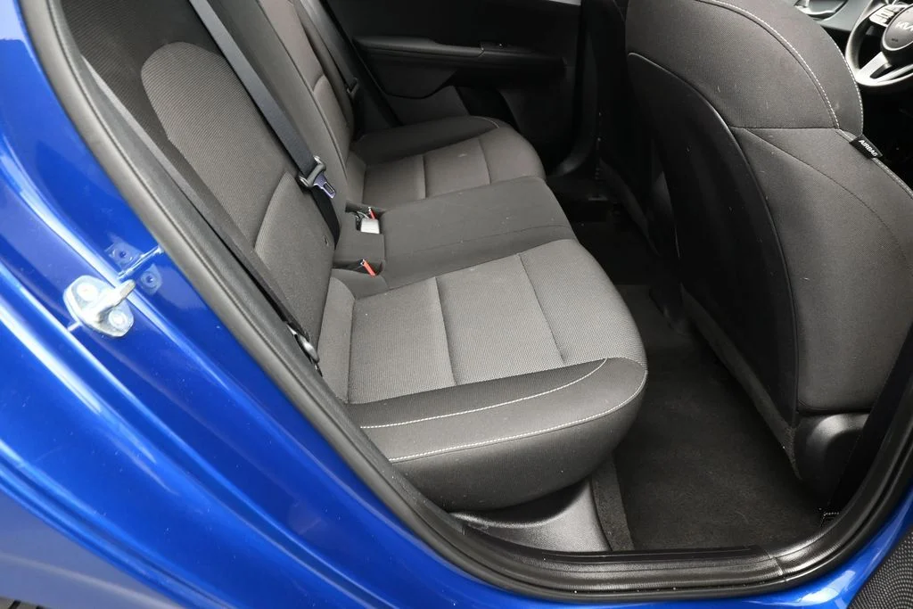 Used 2023 Deep Sea Blue Kia LXS image 31