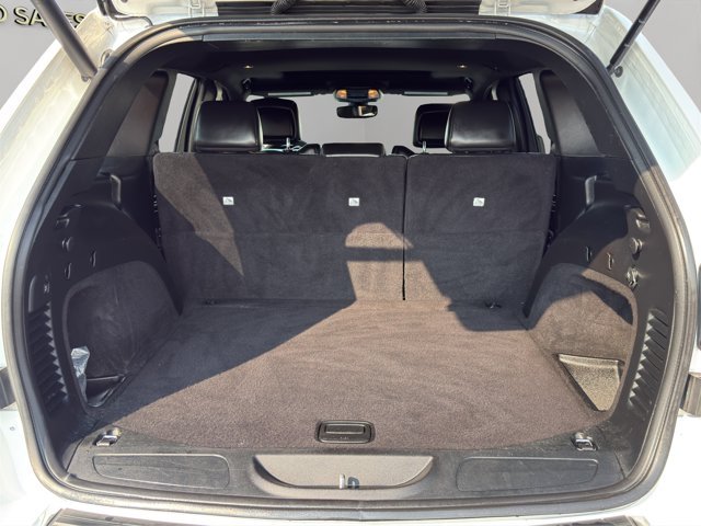 Used 2020 Bright White Clearcoat Jeep Limited image 21