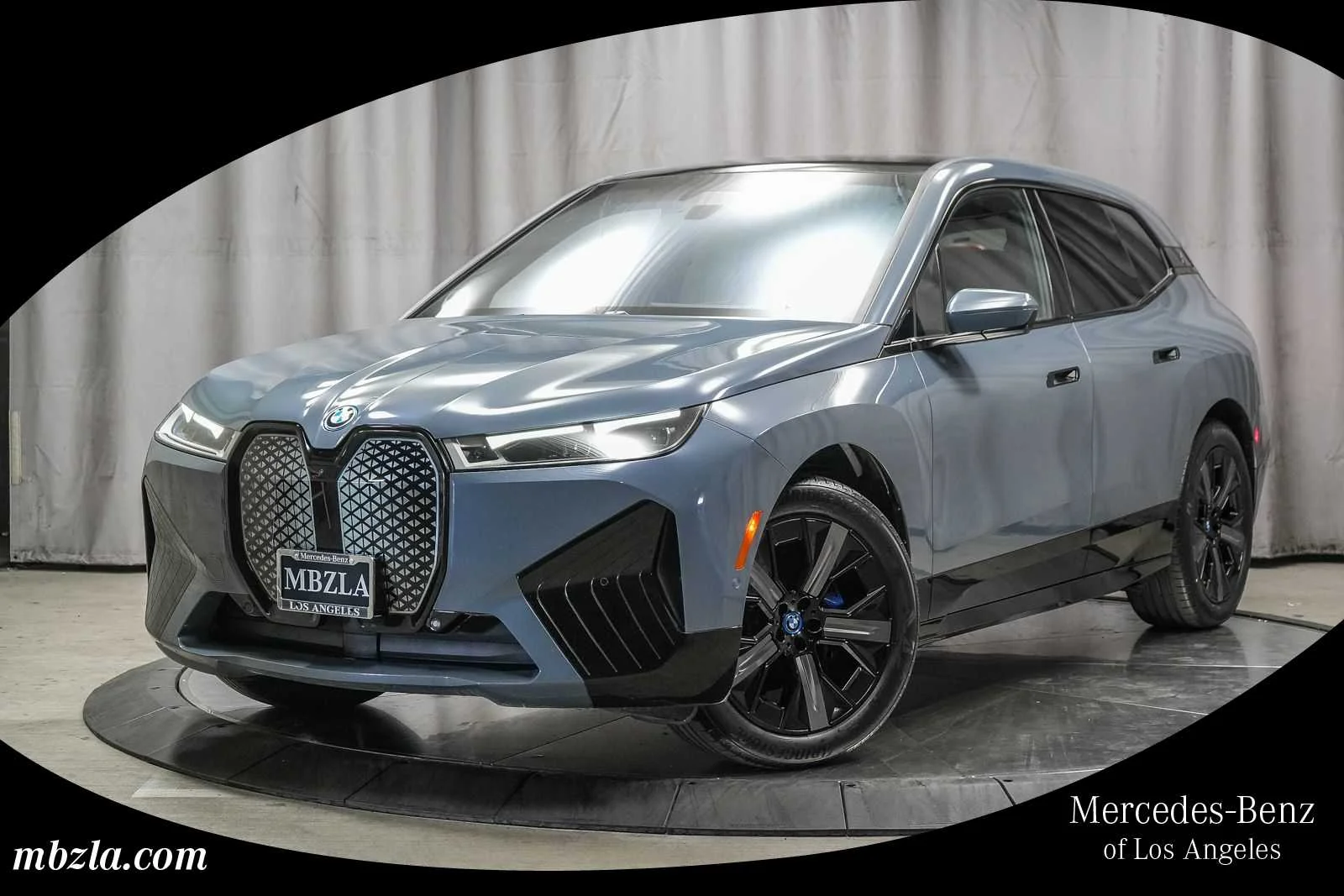 2023 BMW iX xDrive50's photo
