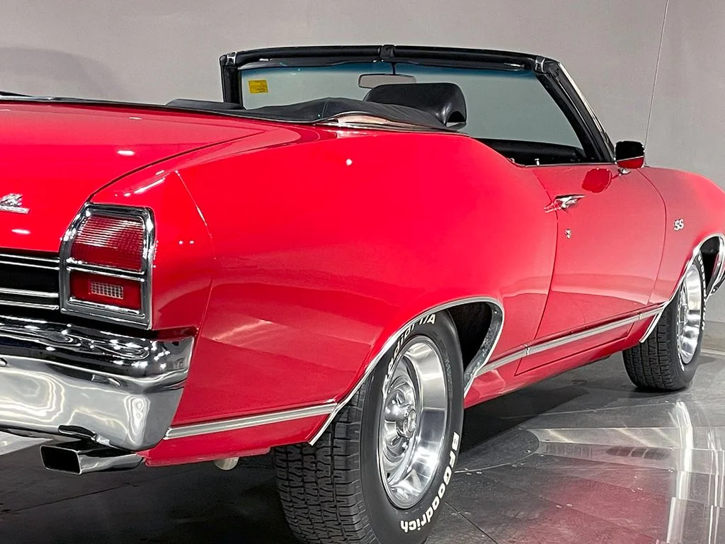 Used 1969 Red Chevrolet  image 31