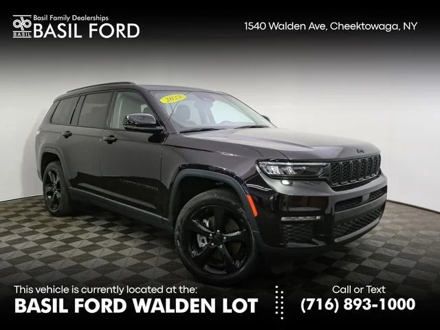Used 2023 Orange Jeep Limited image 1