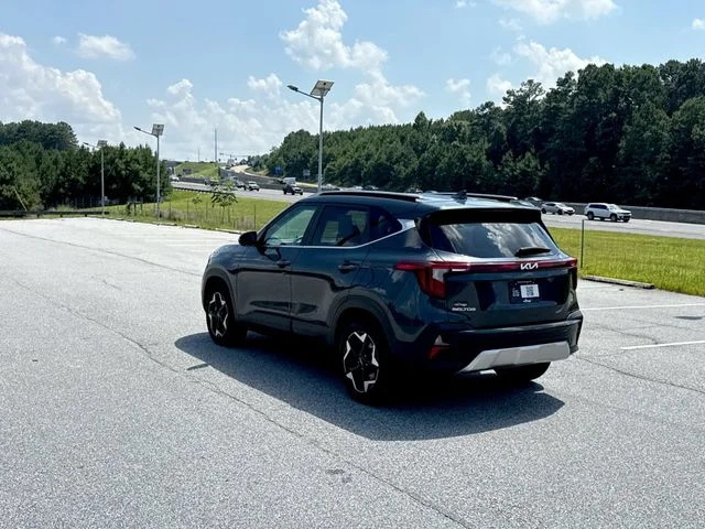Used 2025 Gray Kia EX image 3