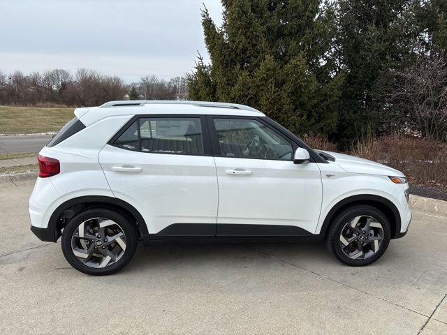 New 2026 Lunar White Hyundai SEL image 5
