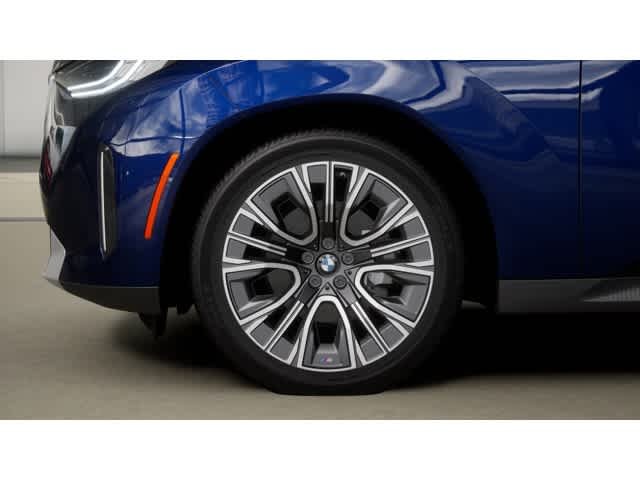 Used 2026 Tanzanite Blue II Metallic BMW 30 xDrive image 13