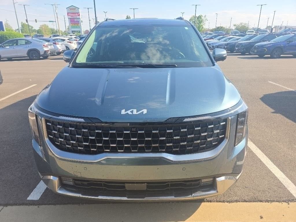 2026 Kia Sedona SX HEV's photo
