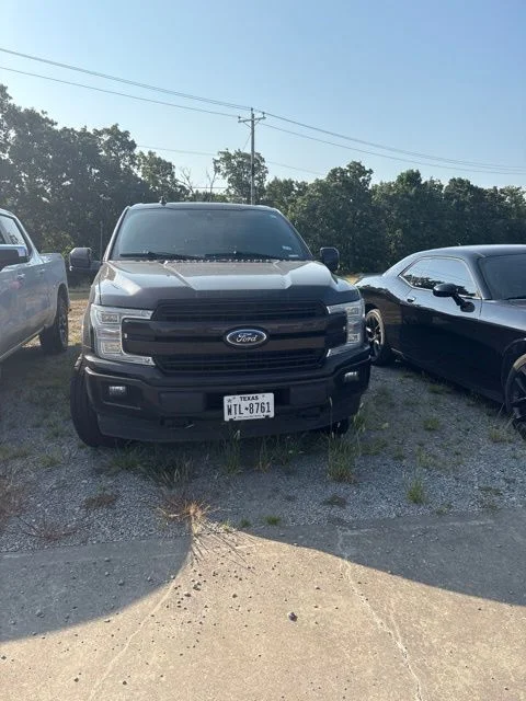 Used 2019 Red Ford Lariat image 3