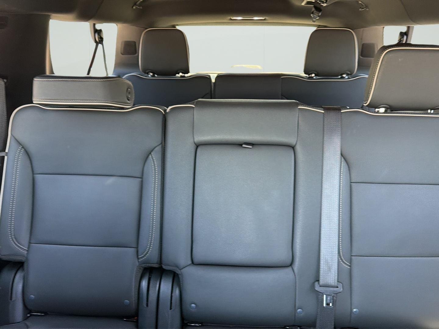 Used 2026 Onyx Black GMC Elevation image 17