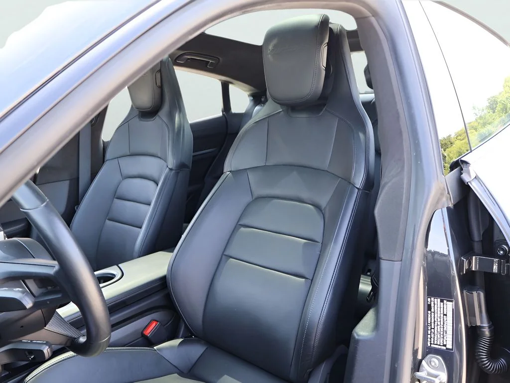 Used 2021 Volcano Grey Metallic Porsche Turbo S image 5