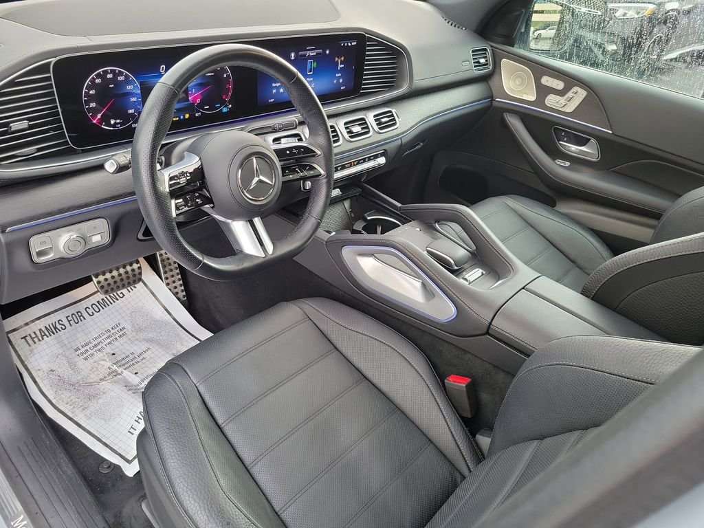 Certified Used 2025 Silver Mercedes-Benz GLS 580 image 28