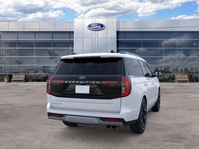 New 2026 Star White Metallic Tri-Coat Ford Platinum image 8