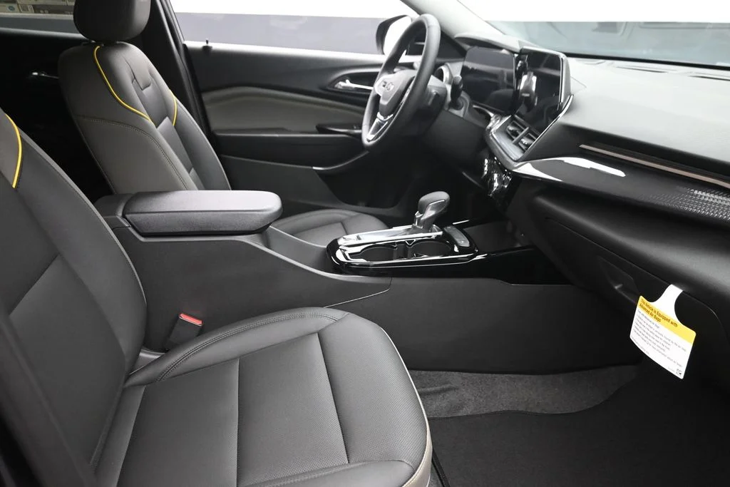 2026 Chevrolet Trax Activ - Photo 9