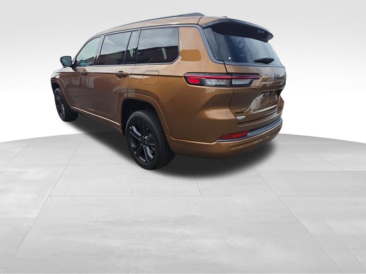 New 2027 Copper Shino Metallic Clear-Coat Paint Jeep Limited Reserve image 6