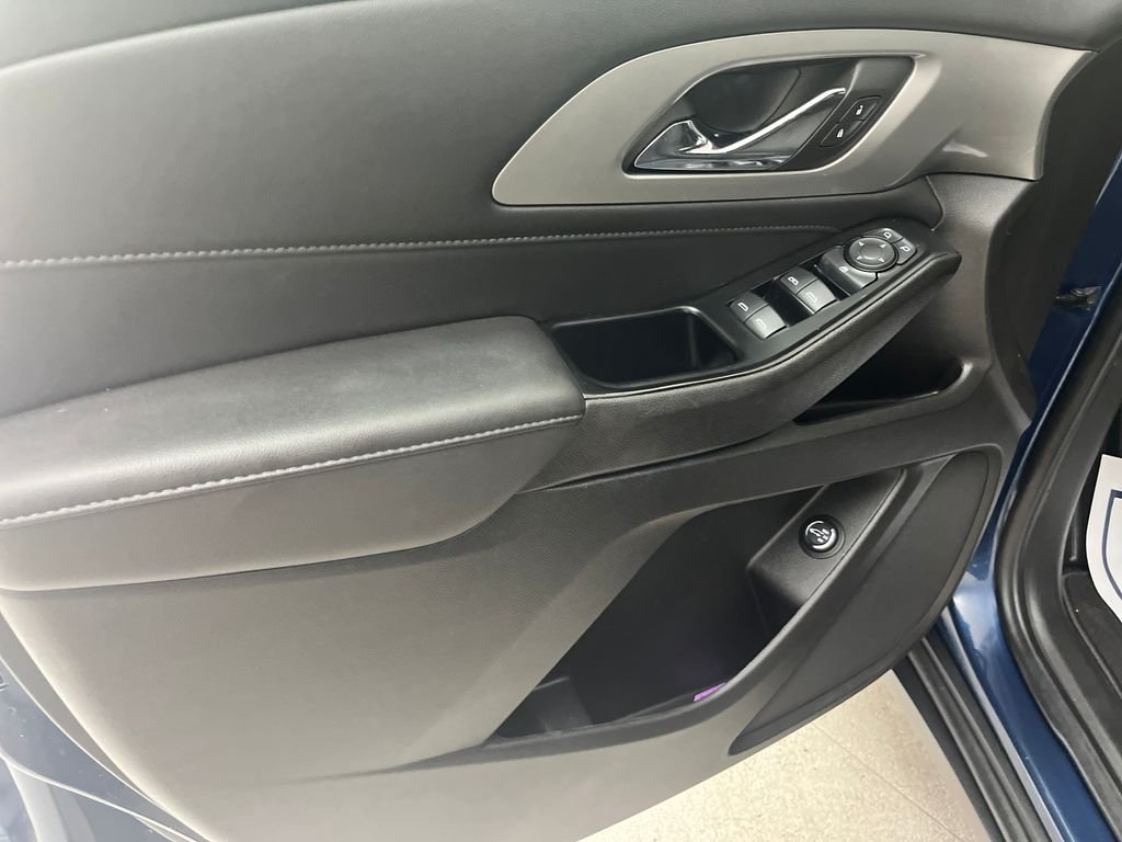 Used 2023 Blue Chevrolet LT image 11