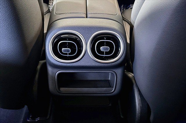 New 2027 Black Mercedes-Benz GLC 300 image 53
