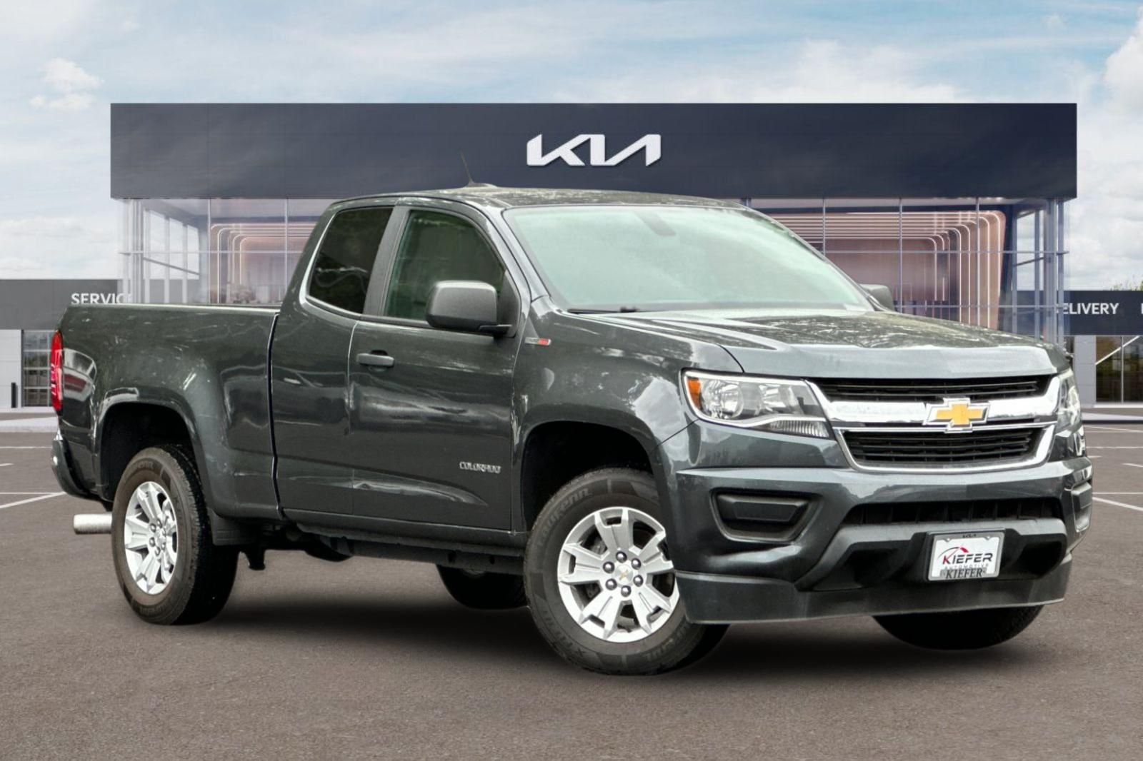 2016 Chevrolet Colorado Work Truck - Photo 2
