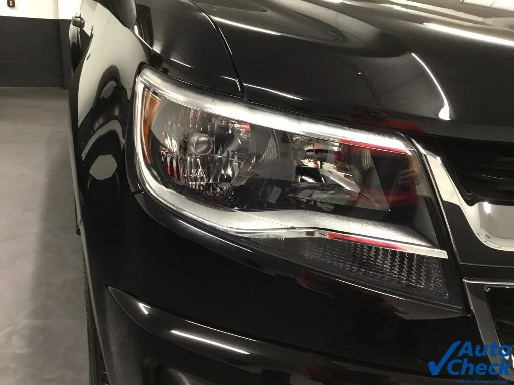 Used 2018 Black Chevrolet Work Truck image 17
