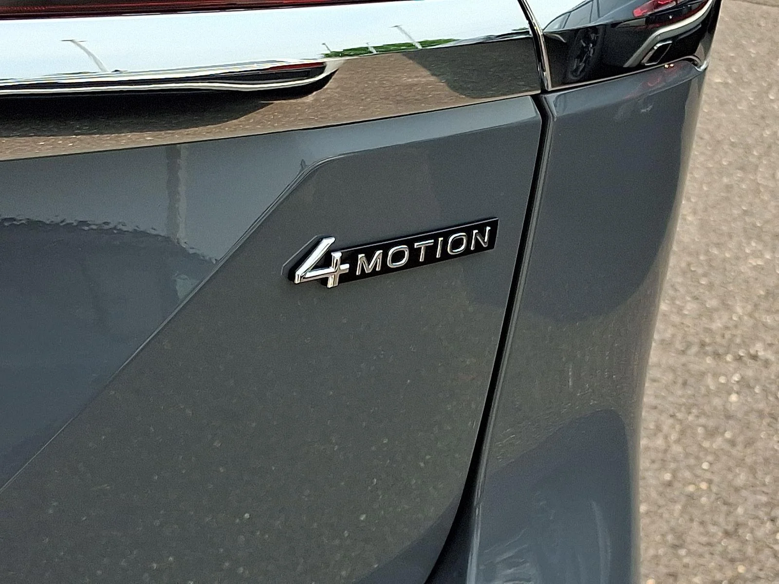 New 2026 Pure Gray Volkswagen 2.0T SEL Premium R-Line image 23