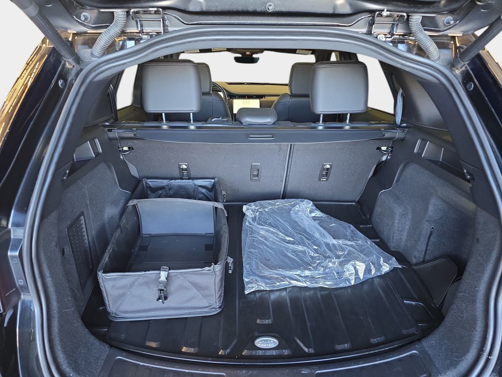 Certified Used 2025 Black Land Rover SE image 14