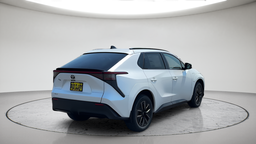 New 2026 Wind Chill Pearl Toyota XLE image 7