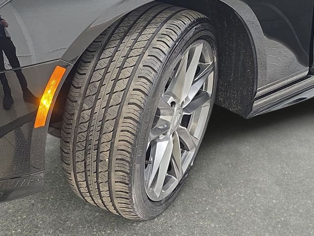 Used 2024 Black Cadillac Sport image 32
