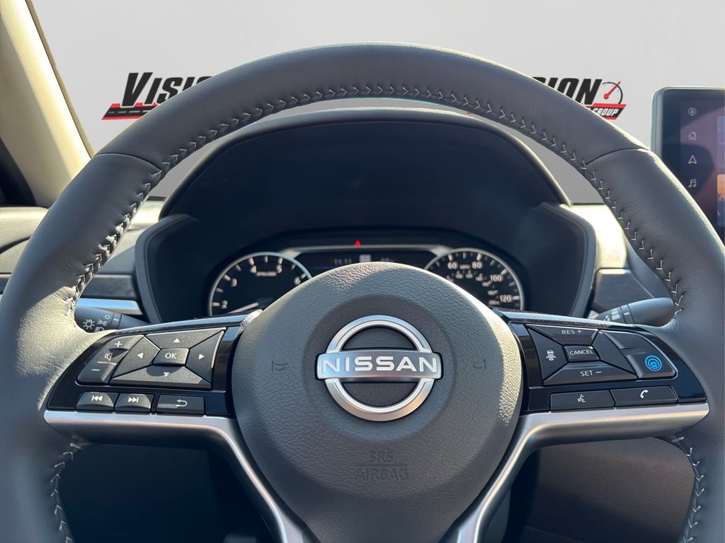 2025 Nissan Altima SL - Photo 24