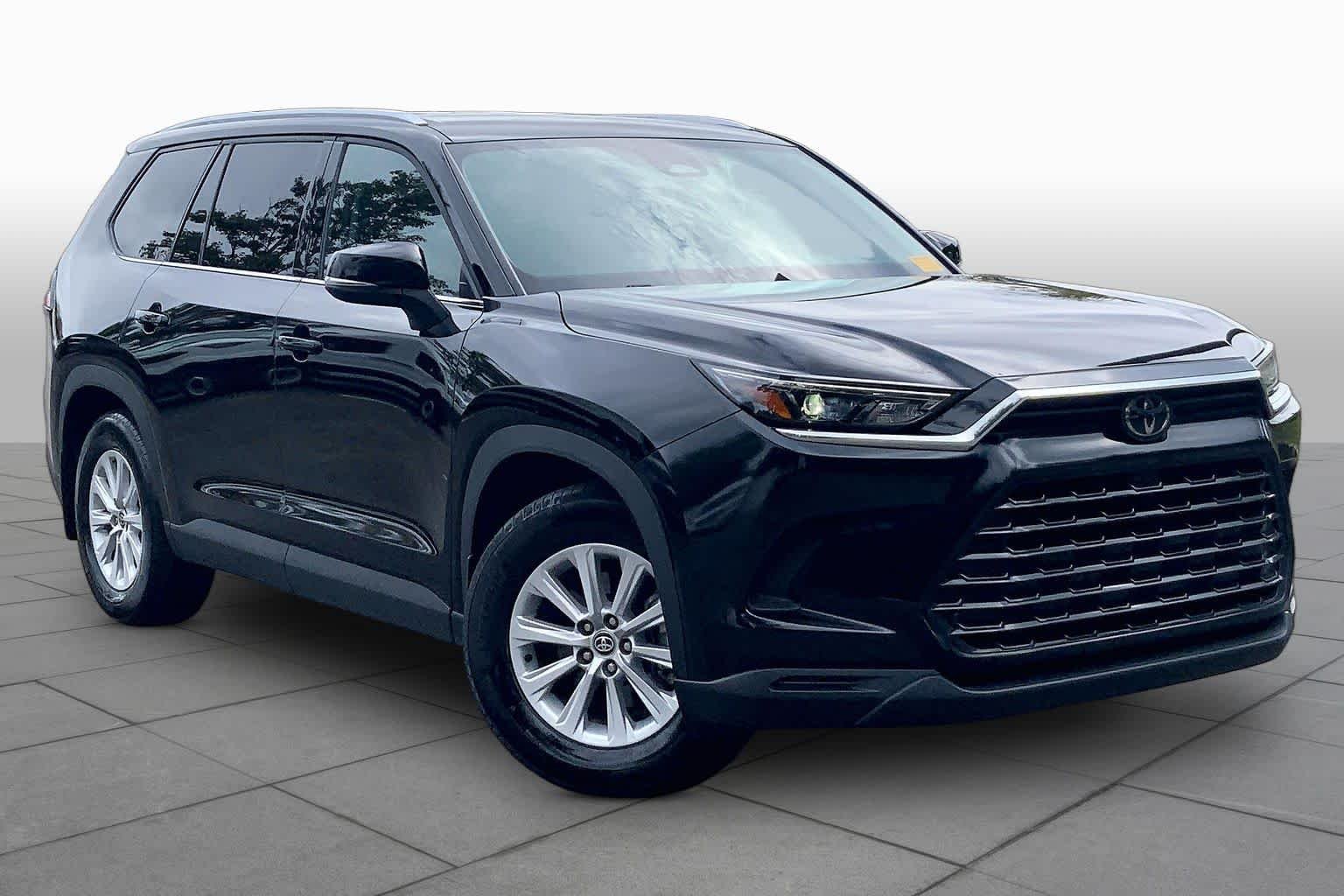 Used 2024 Midnight Black Metallic Toyota XLE image 3