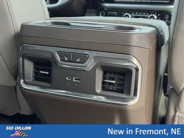 2026 GMC Sierra 1500 SLT - Photo 19