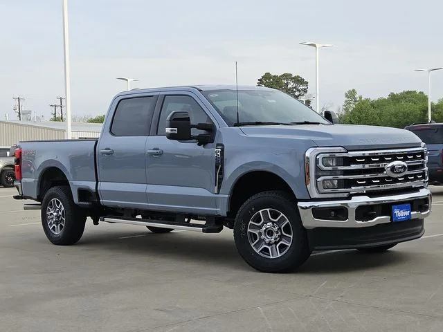 New 2026 Glacier Gray Metallic Tri-Coat Ford F-250® Lariat® image 2