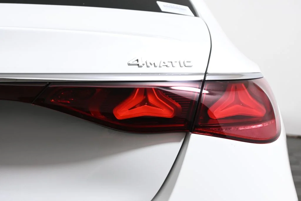Used 2027 White Mercedes-Benz E 350 image 13