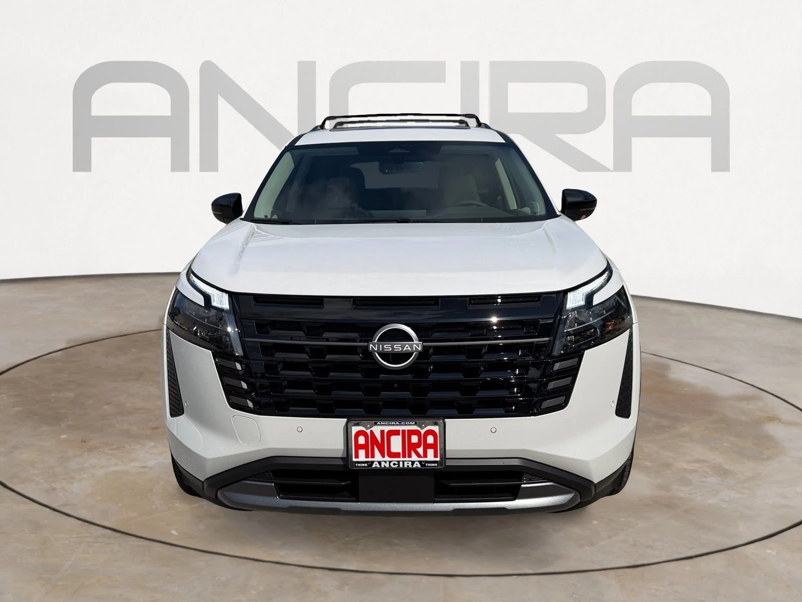 New 2026 Everest White Pearl Tricoat Nissan SL image 5