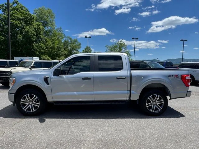 Used 2022 Silver Ford XL image 4