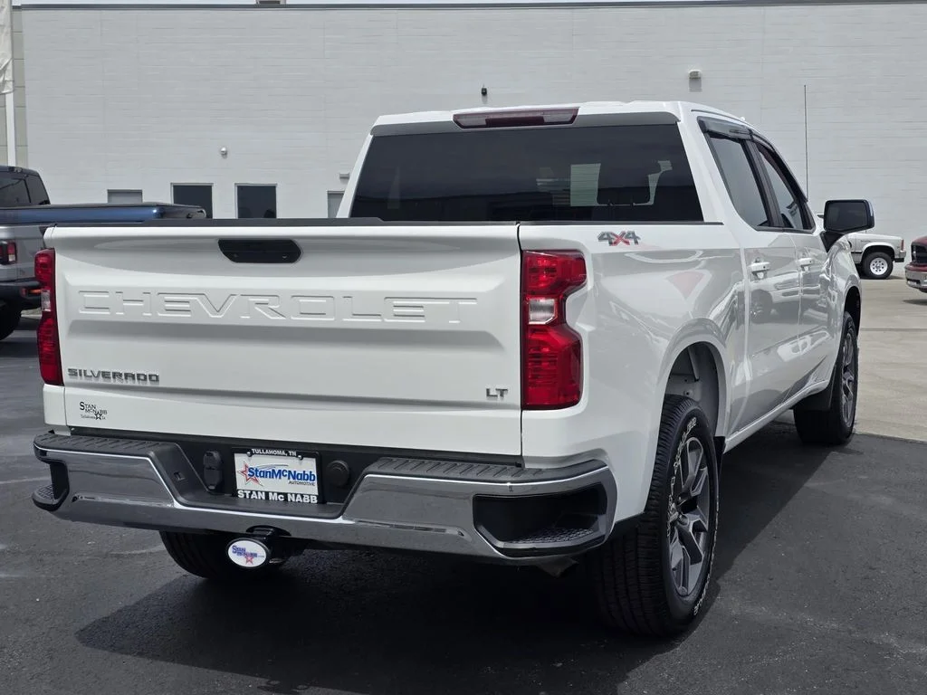 Used 2019 Summit White Chevrolet LT image 7