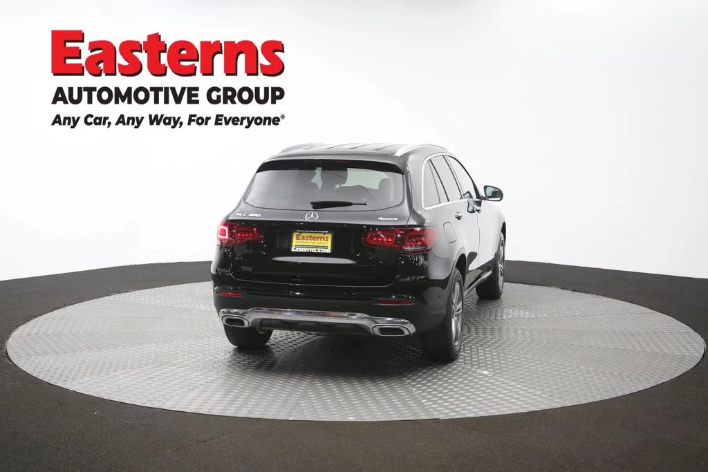 Used 2022 Black Mercedes-Benz GLC 300 image 39