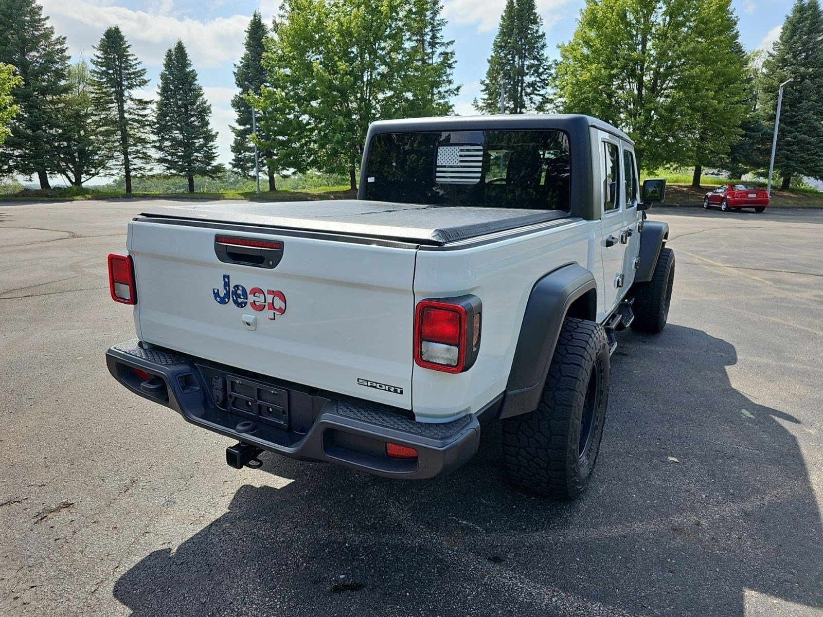 Used 2020 Bright White Clearcoat Jeep Sport S image 5