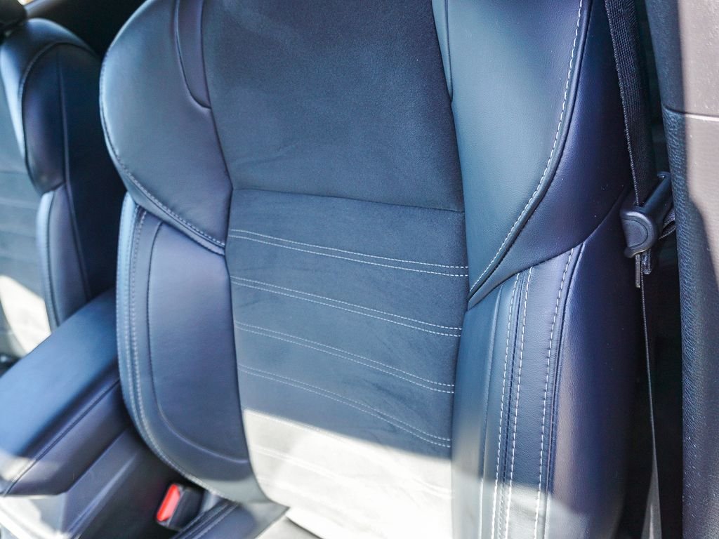 Used 2024 Black Mitsubishi SE image 20