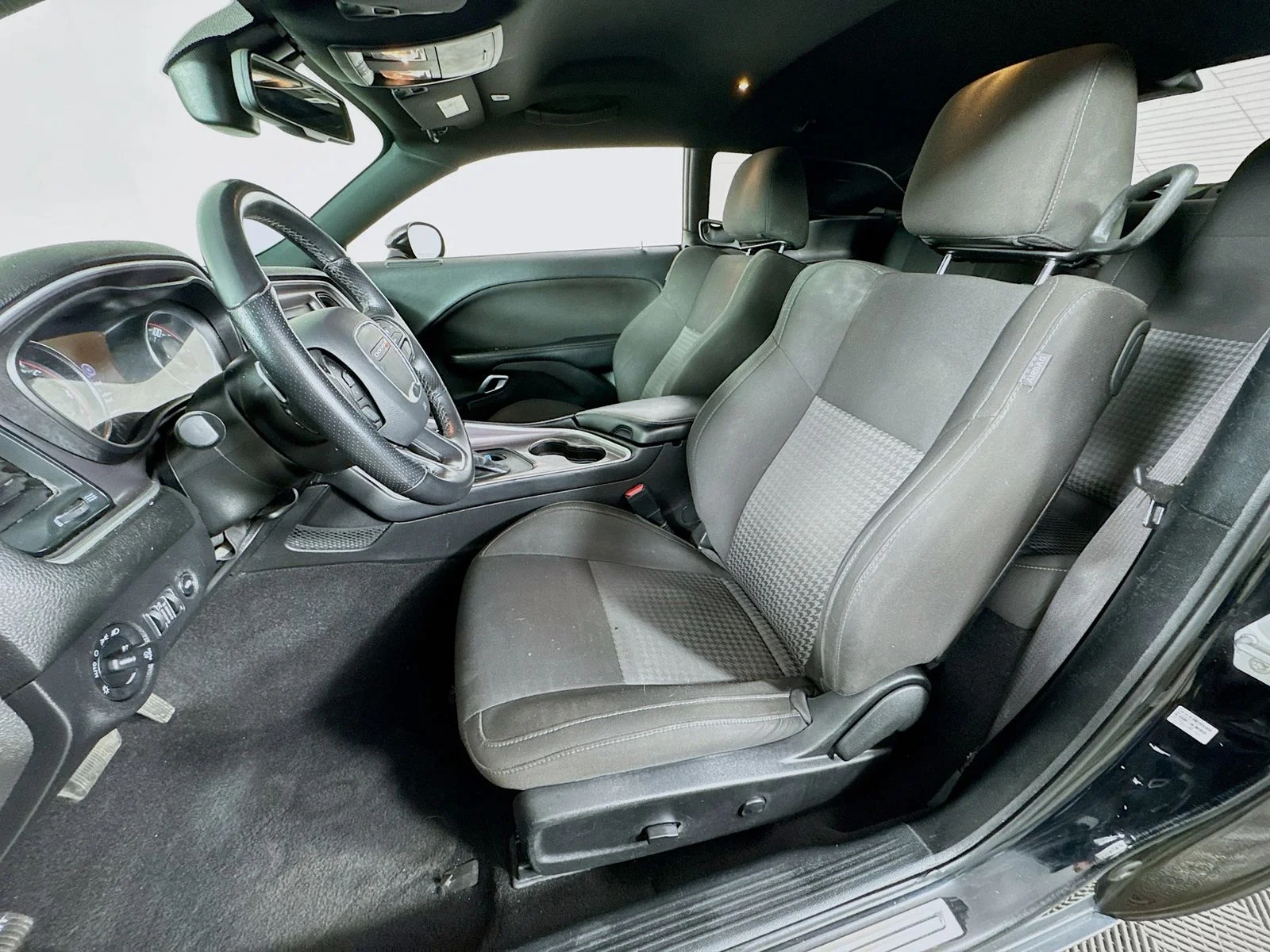 2022 Dodge Challenger GT - Photo 12