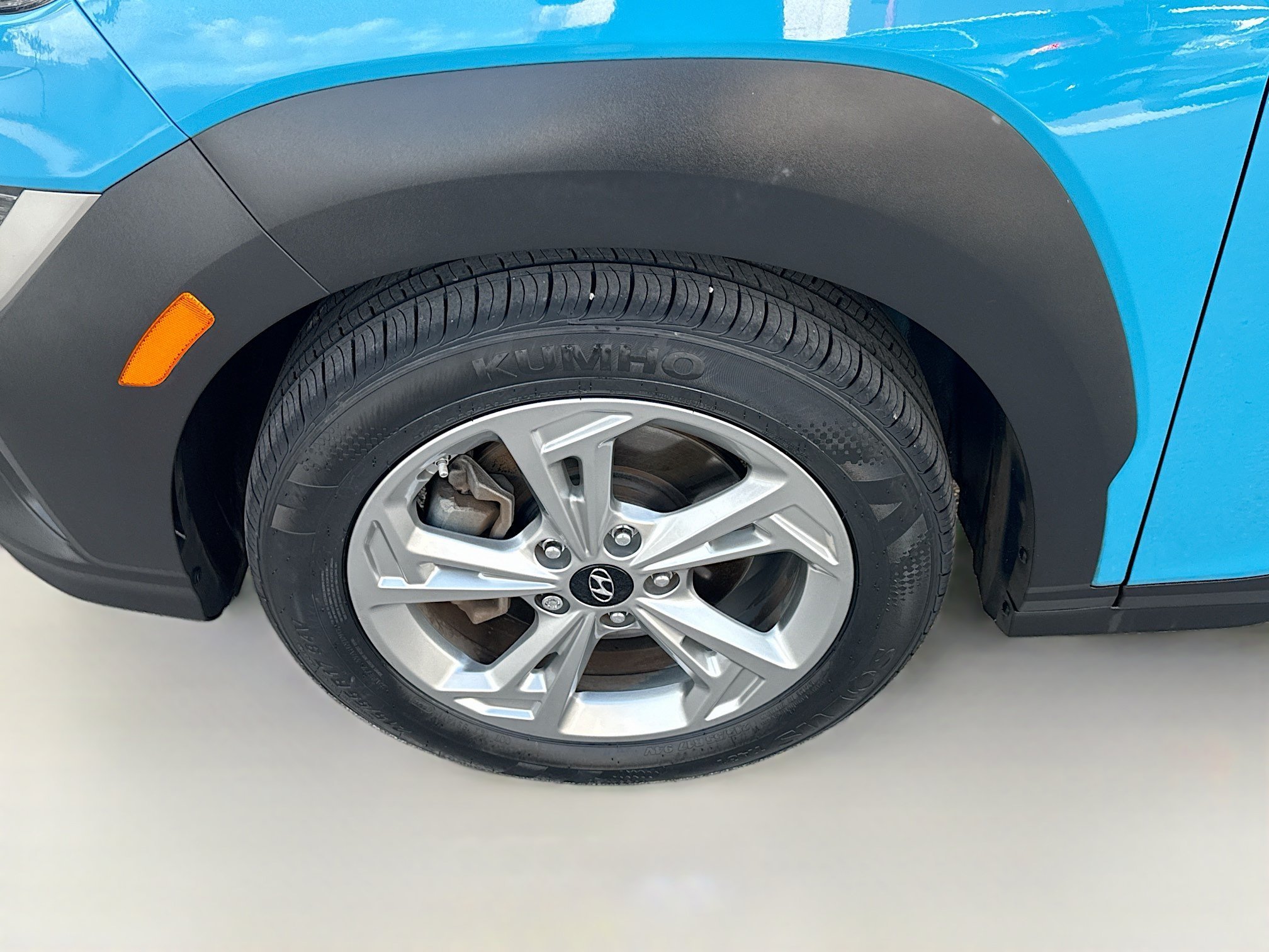 Used 2023 Teal Isle Hyundai SEL image 33