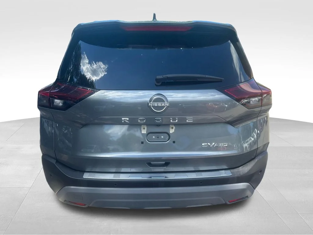 Used 2023 Gray Nissan SV image 22
