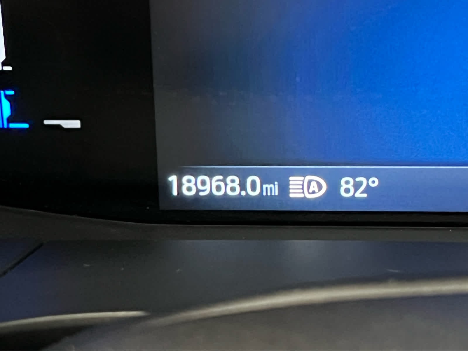 Used 2023 Carbonized Gray Ford Active image 6