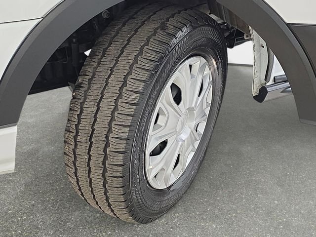 Used 2025 White Ford XLT image 31