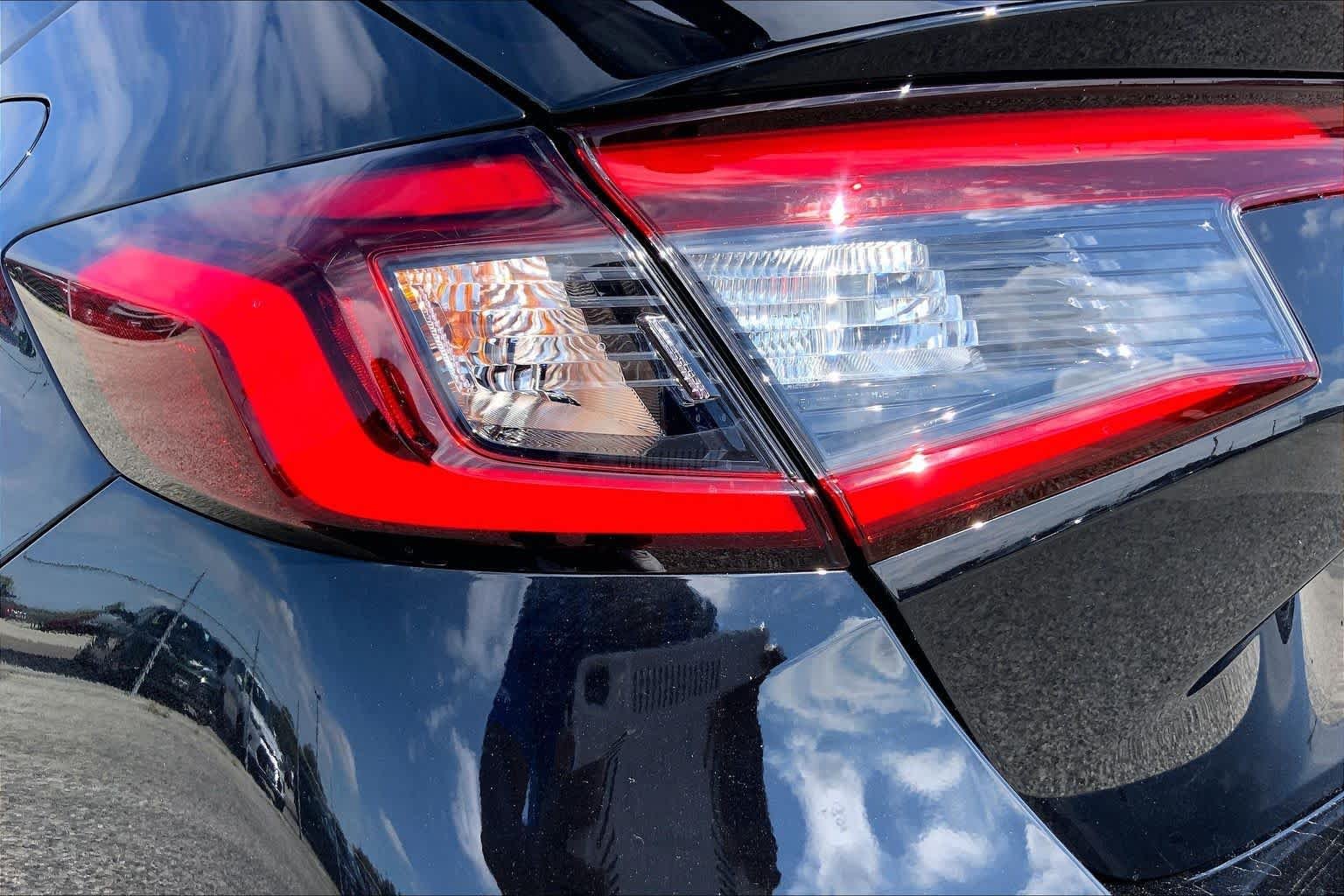 Used 2024 Crystal Black Pearl Honda  image 28